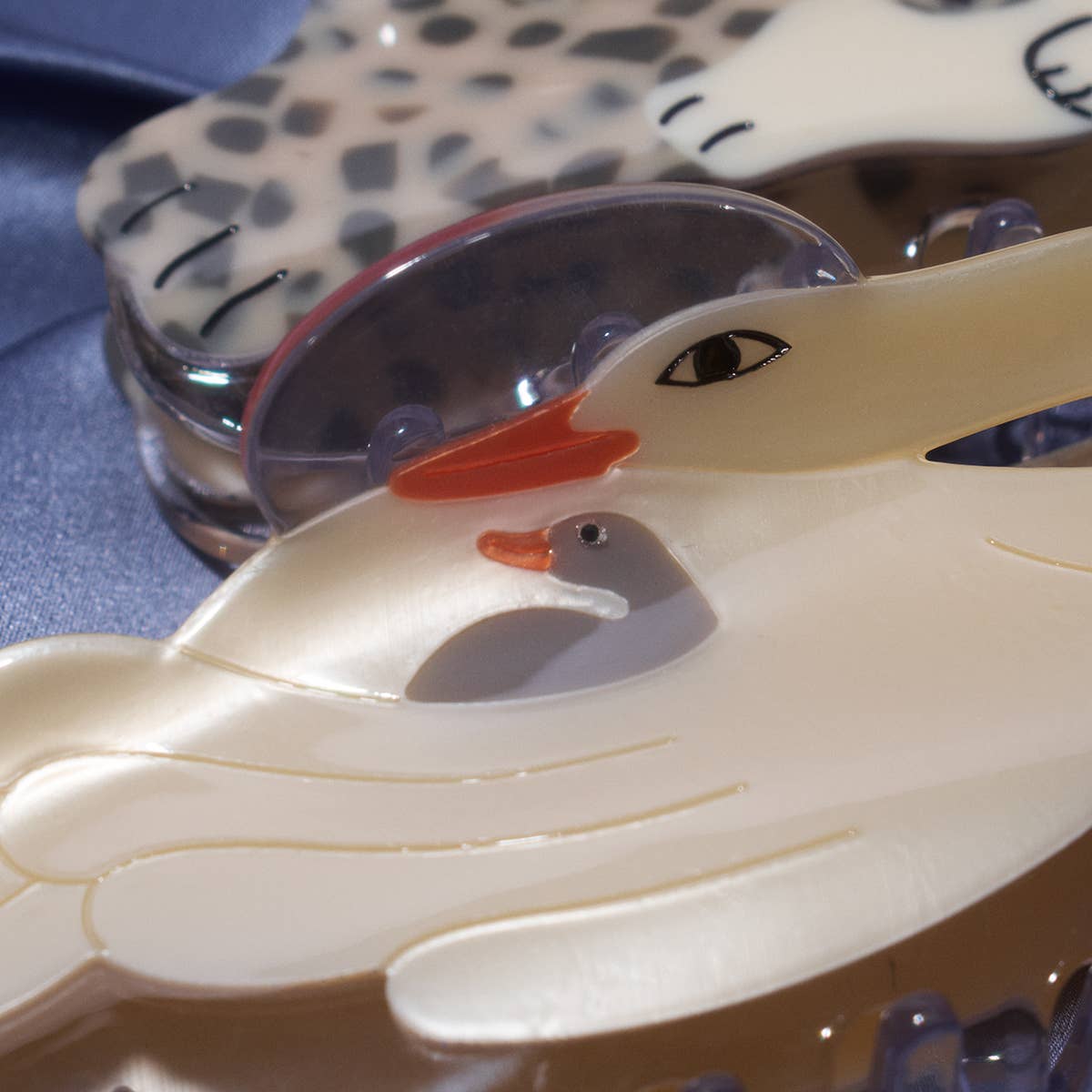 White Mother Swan Hair Claw