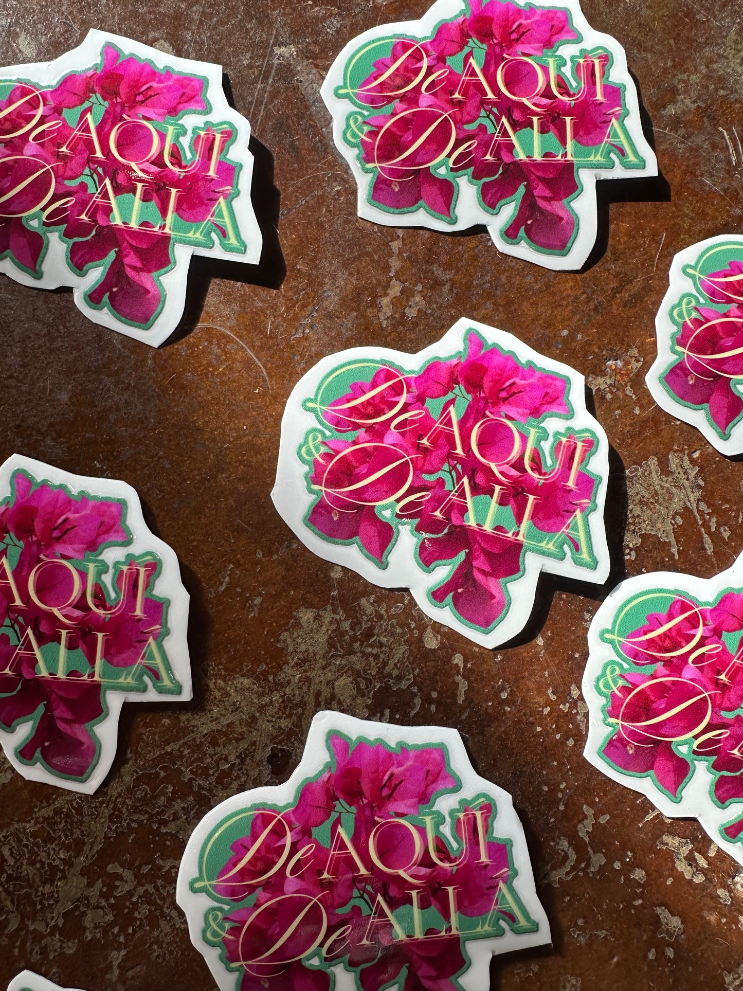 De Aqui y De Alla Sticker