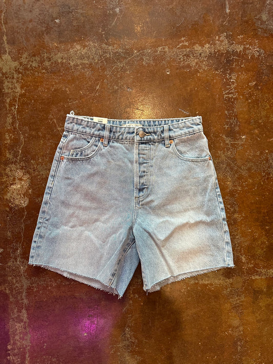 90s Relaxed Short - Light Blue Vintage
