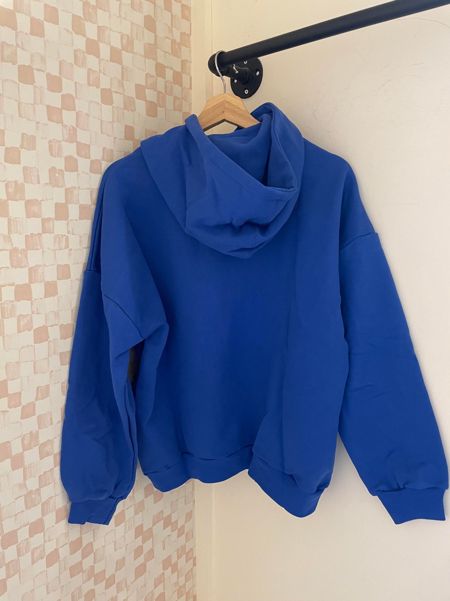 Arlo Hoodie | last one size medium