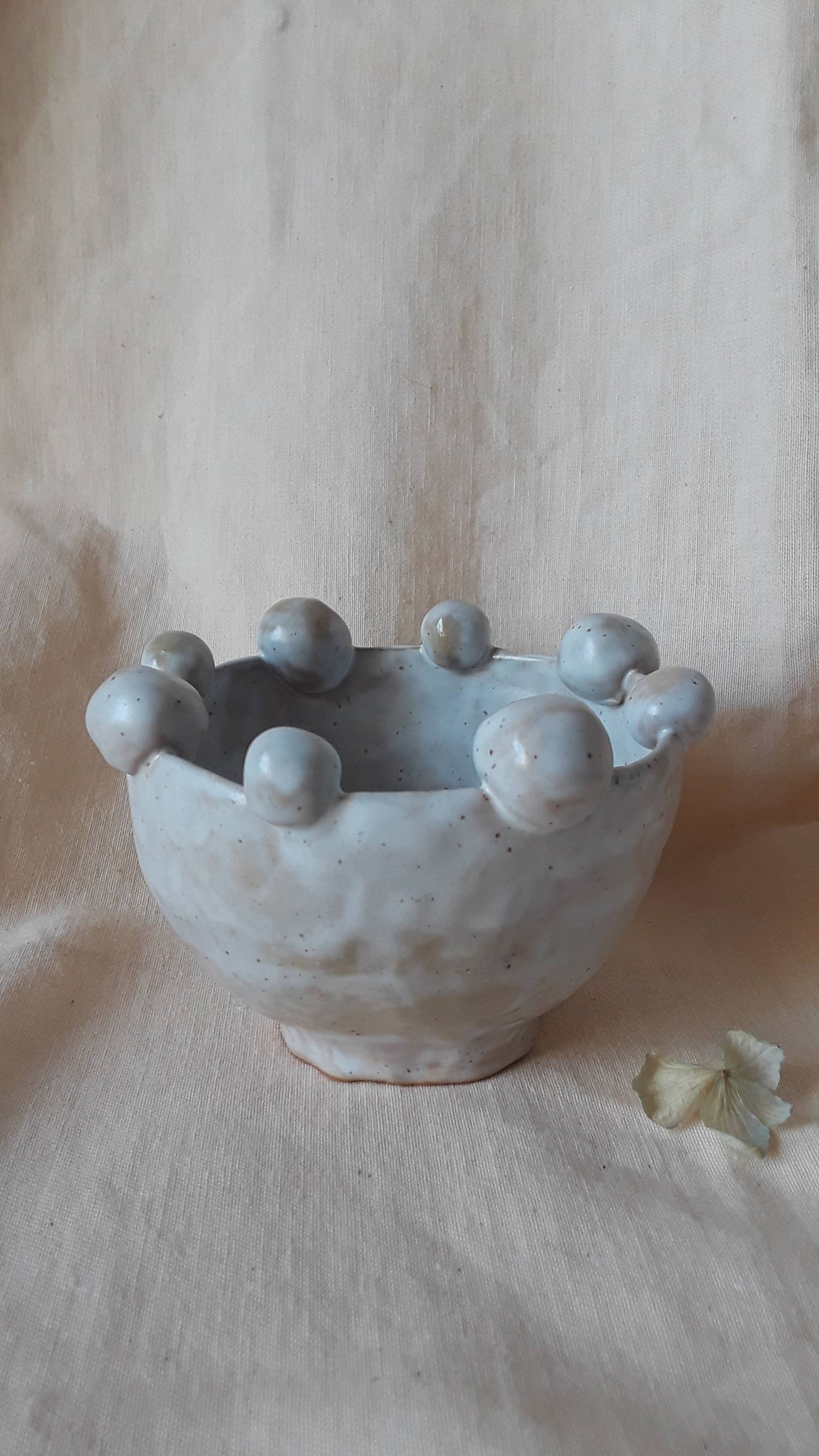 Balance Ball Pinch Bowl